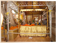 Siège d'éveil du Bouddha Sakyamuni - Pèlerinage Bouddhisme Inde Népal Amitabha Terre Pure Siège d'éveil du Bouddha Sakyamuni - Pèlerinage Bouddhisme Inde Népal Amitabha Terre Pure